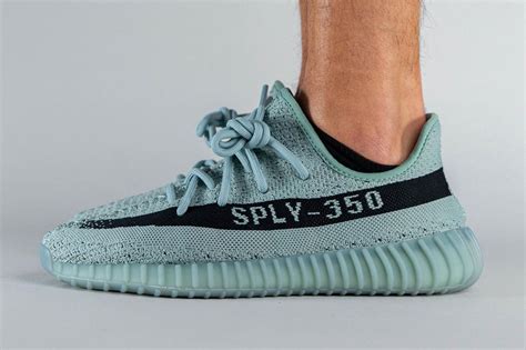 yeezy greece